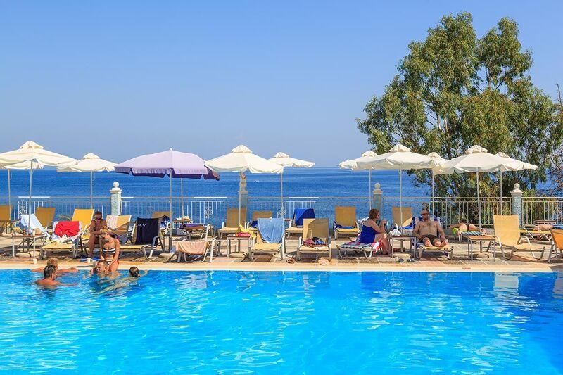 Отель Costa Blu Бенитсес Экстерьер фото
