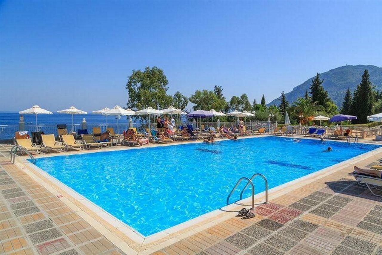 Отель Costa Blu Бенитсес Экстерьер фото
